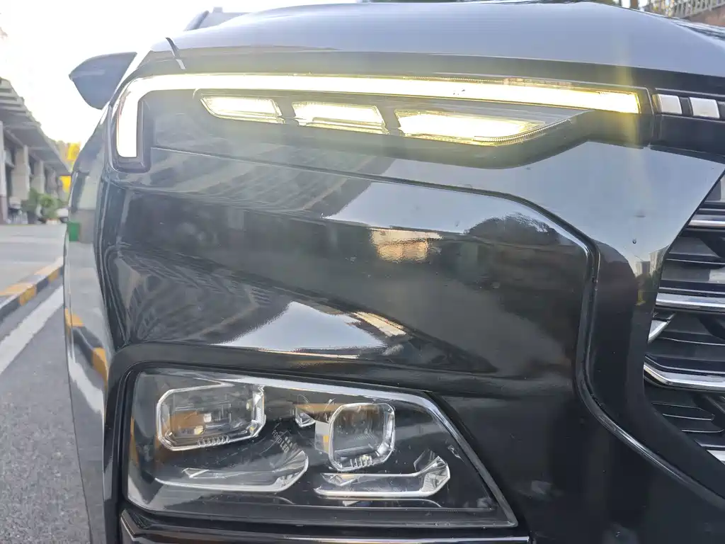 Ford Equator Sport — миниатюра 5