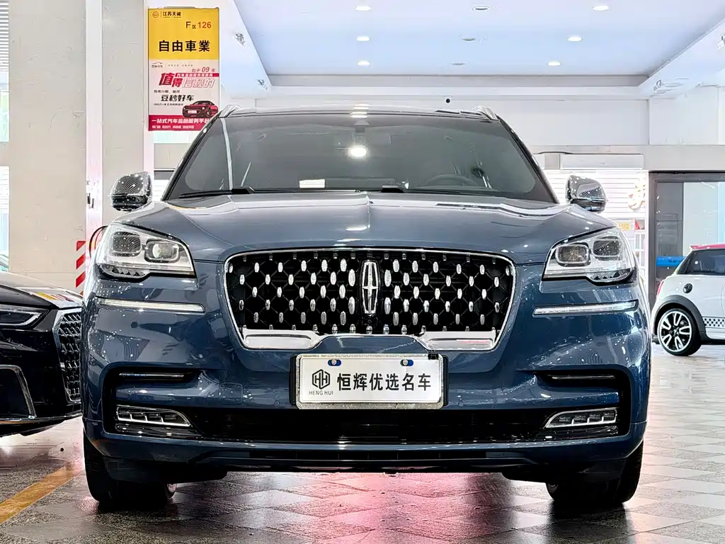 Lincoln Aviator — миниатюра 2