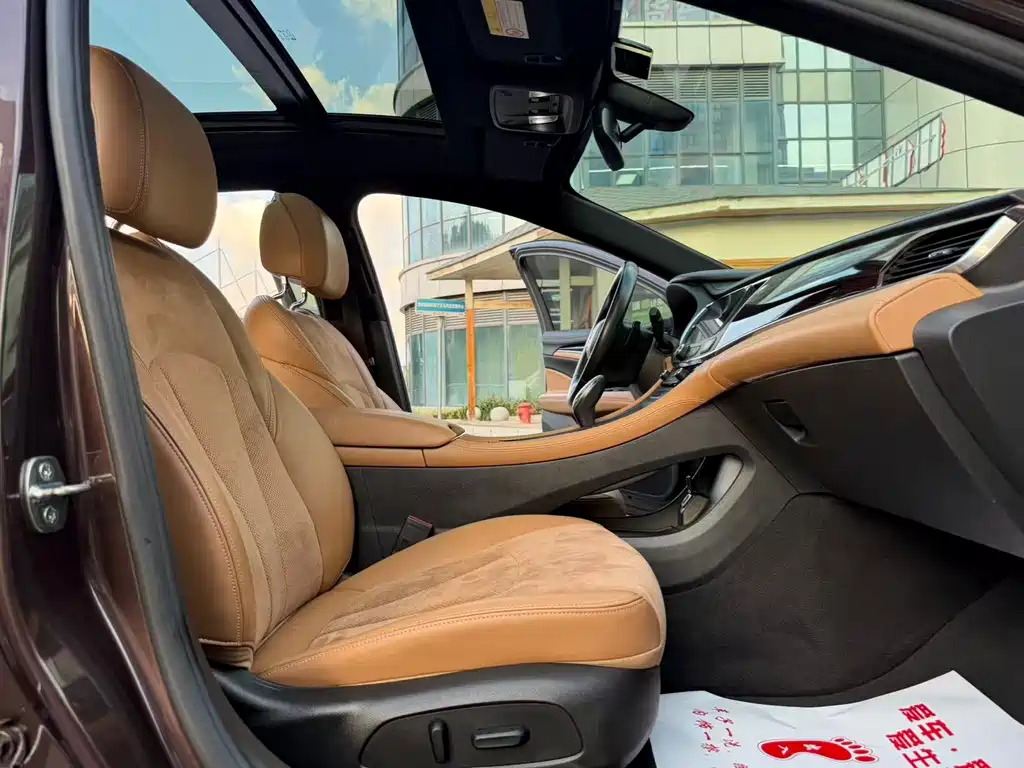 Buick LaCrosse — миниатюра 13