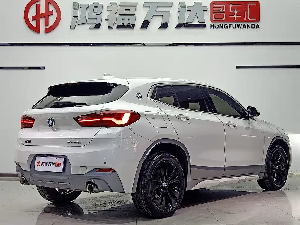 BMW X2
