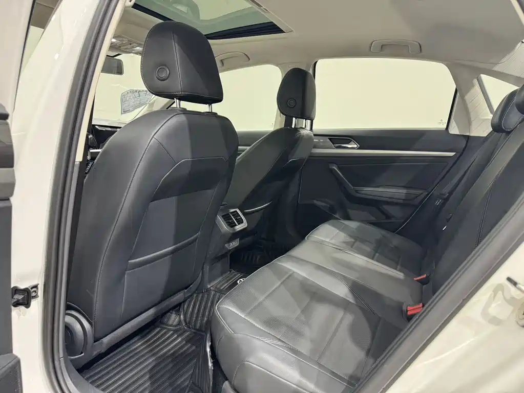 Volkswagen Lavida Pure Electric — миниатюра 9