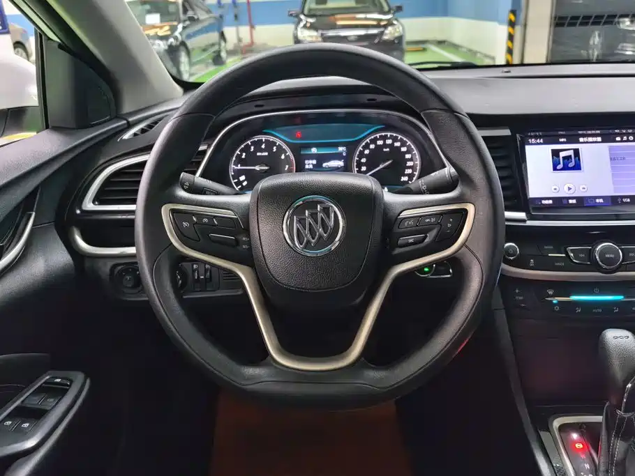 Buick Excelle — миниатюра 15