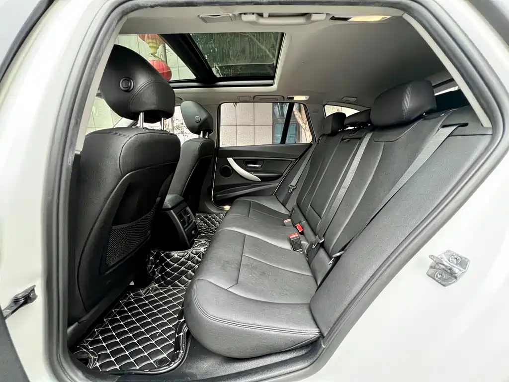 BMW 3 Series (Import) — миниатюра 16