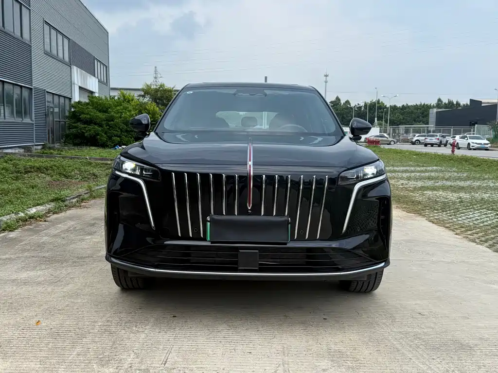 Hongqi Красный флаг HS6 PHEV — миниатюра 2