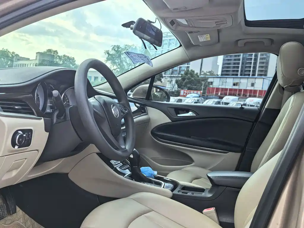 Buick Verano — миниатюра 9