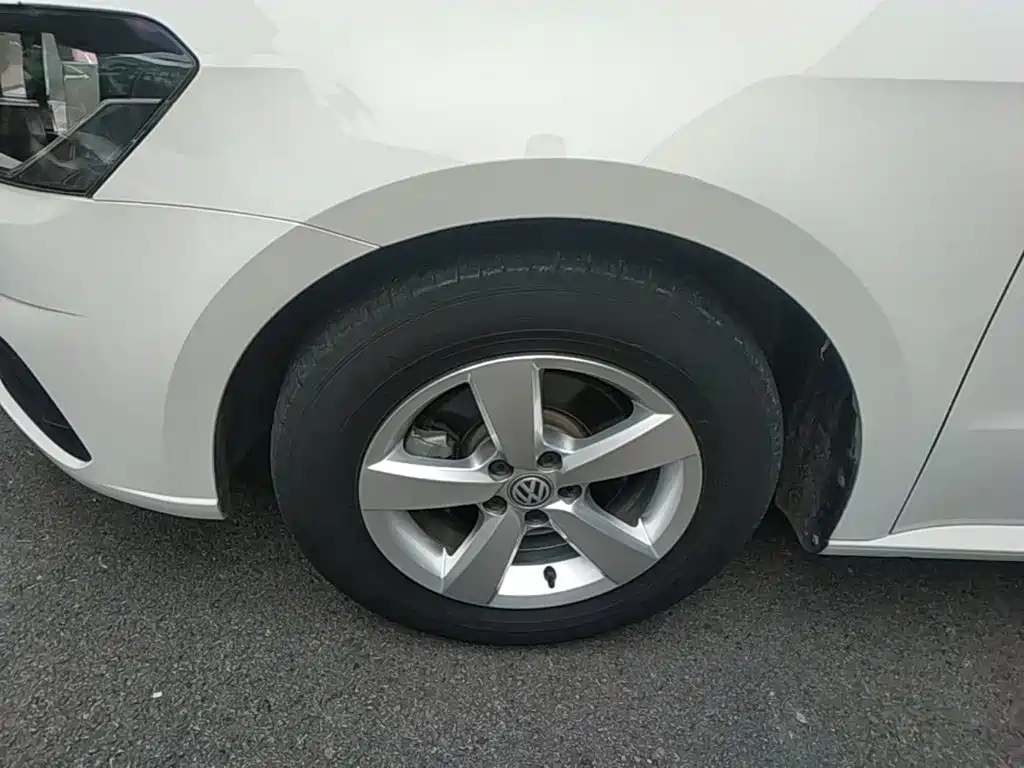 Volkswagen Lavida — миниатюра 23