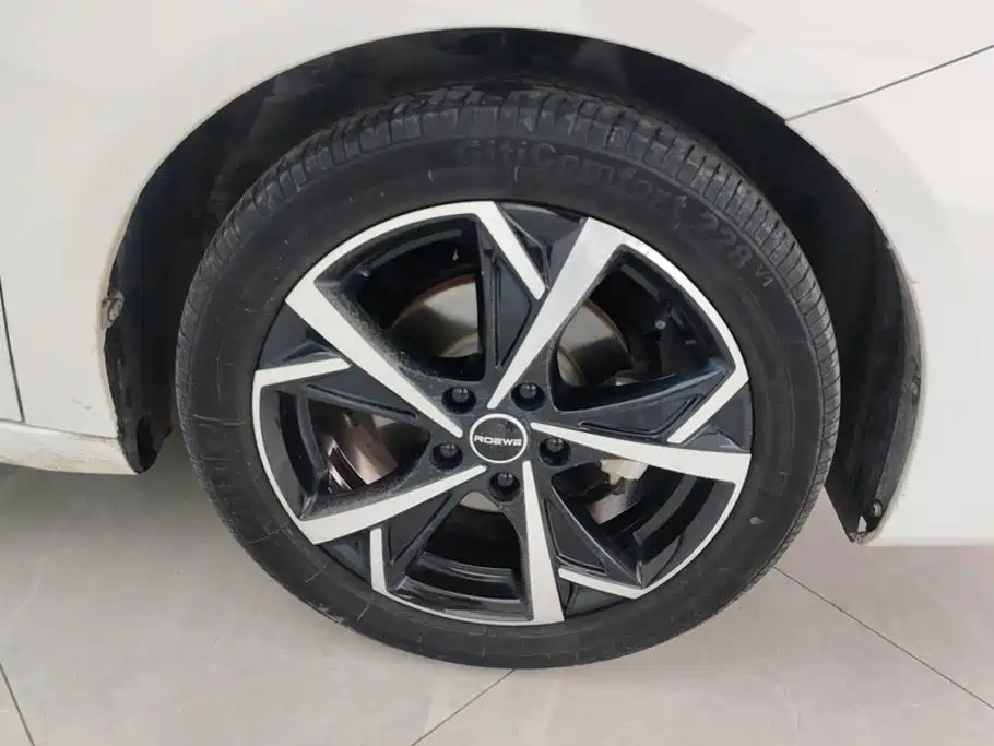 Roewe i5 — миниатюра 6