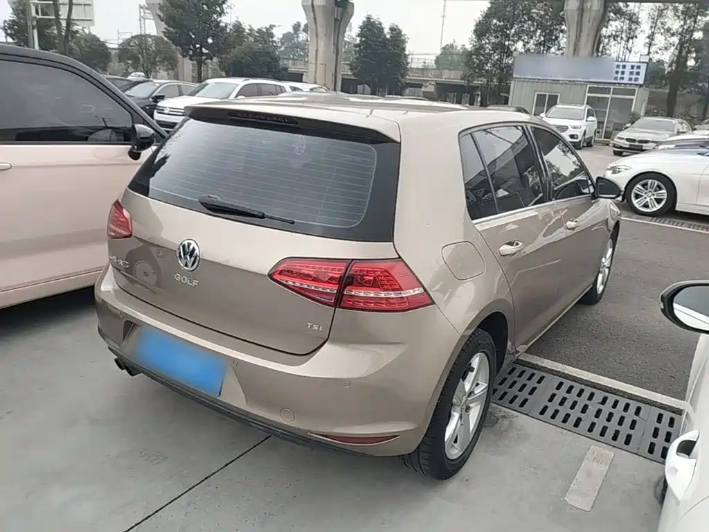 Volkswagen Golf — миниатюра 7