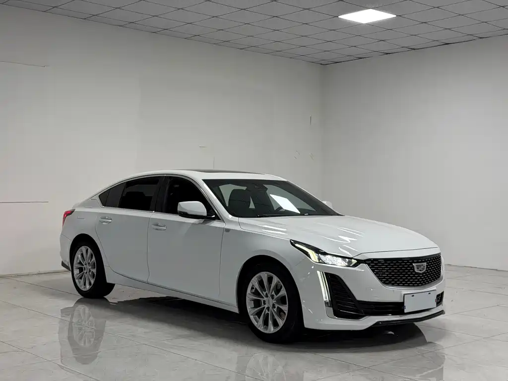 Cadillac CT5 — миниатюра 3