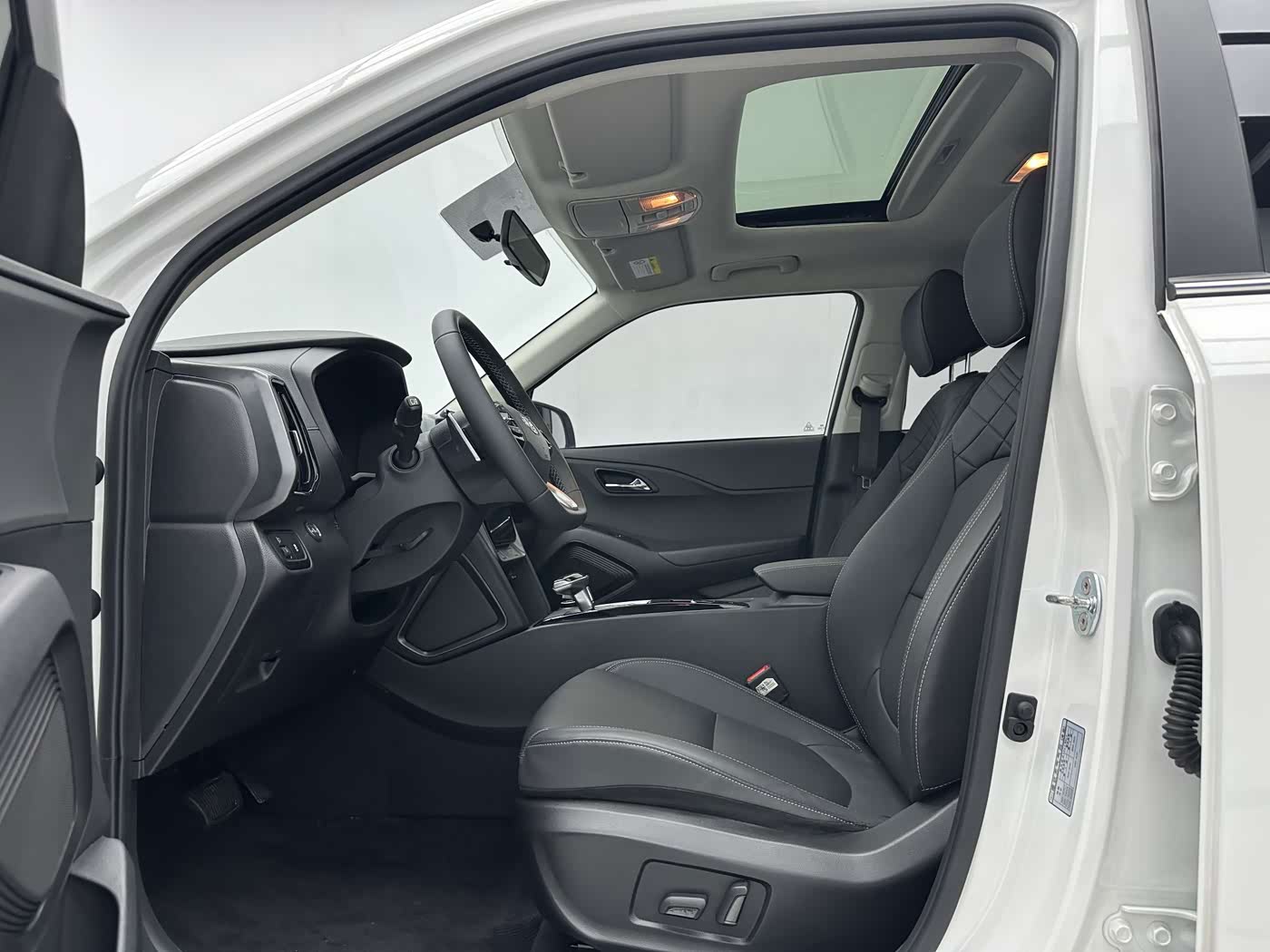 Hyundai Beijing Hyundai ix35 1.4 л 2023 г. Белый, пробег 41000 км