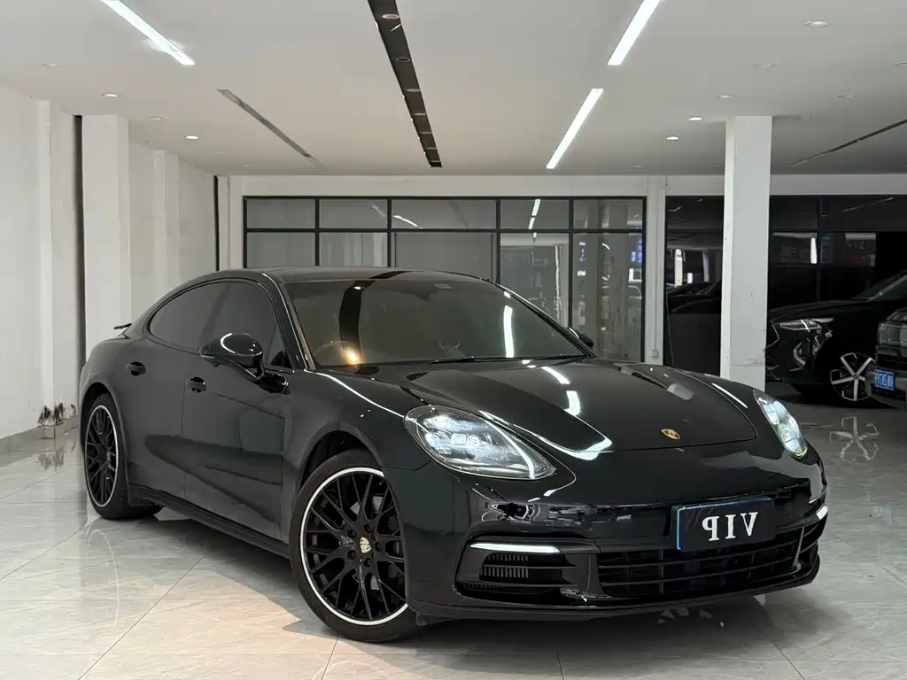 Porsche Panamera — миниатюра 3