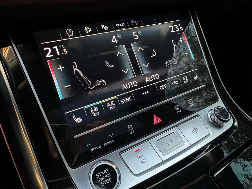 Audi Q7 — миниатюра 8