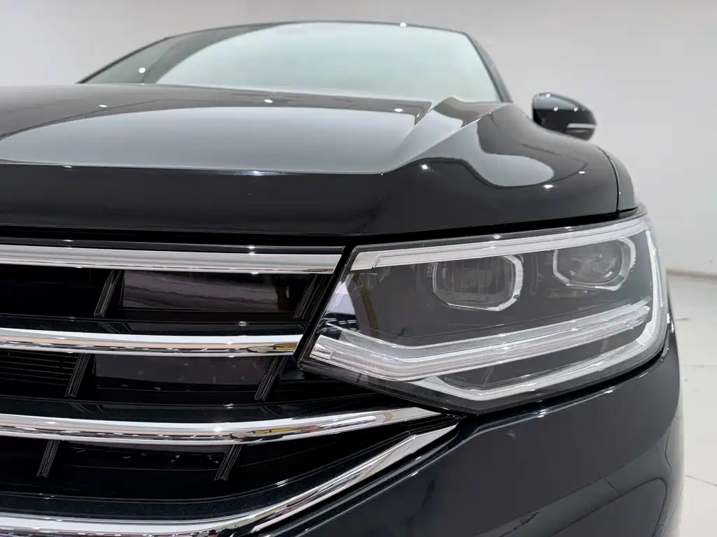 Volkswagen Tiguan L — миниатюра 9