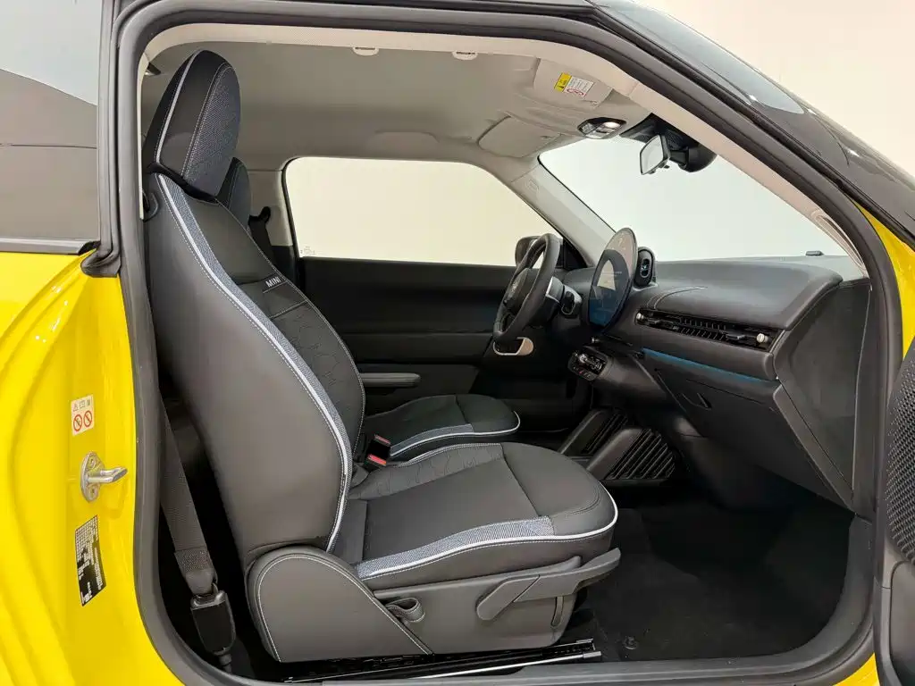 MINI MINI COOPER EV — миниатюра 18