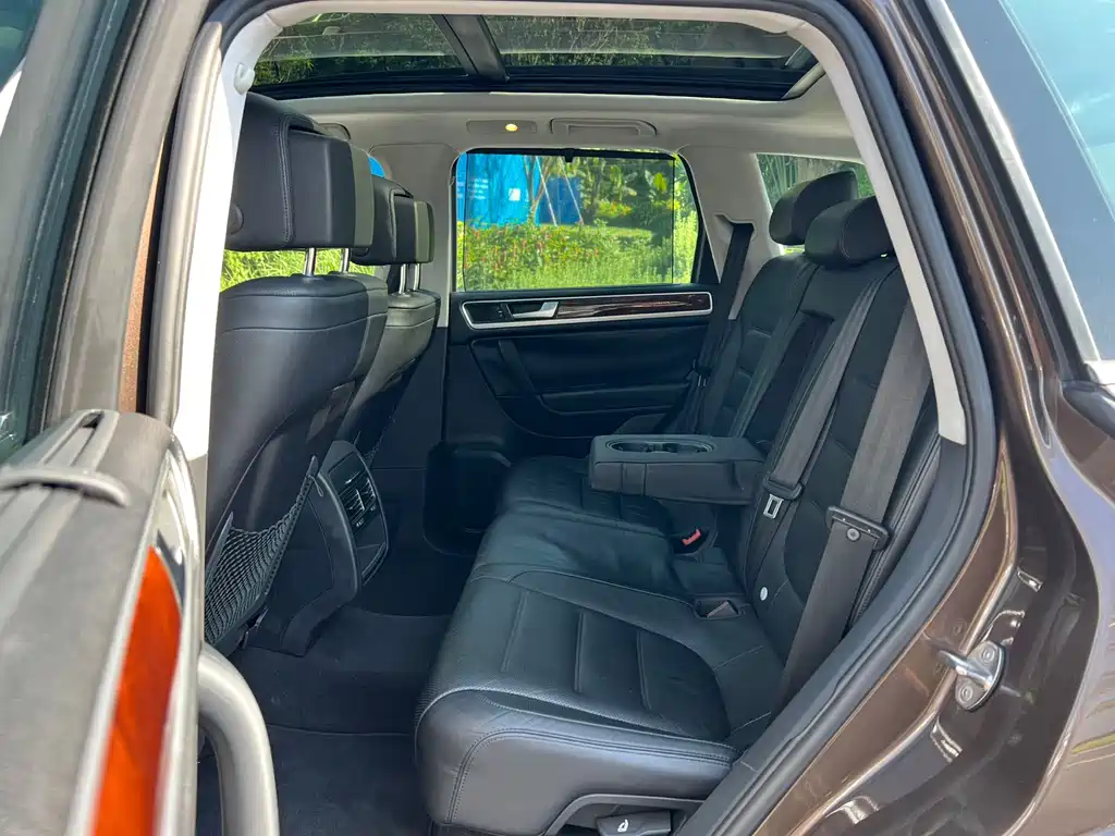 Volkswagen Touareg — миниатюра 11