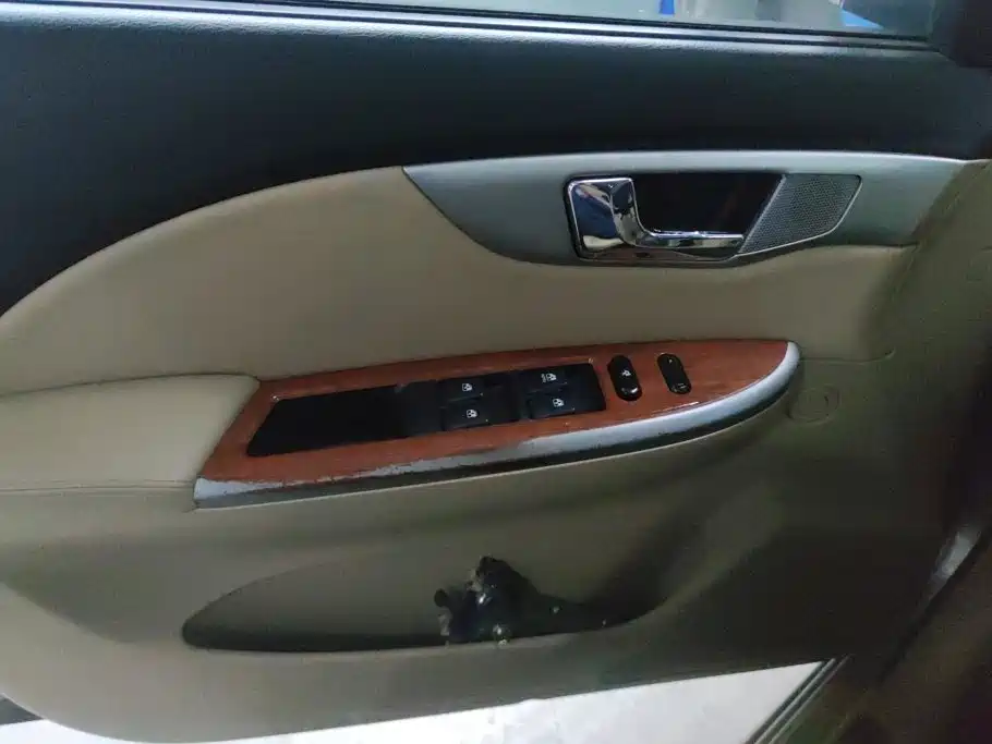 Buick Excelle — миниатюра 7