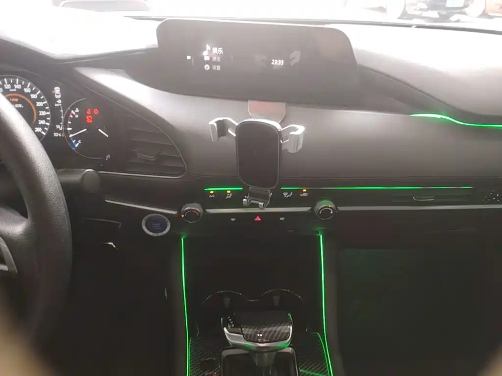 Mazda 3 Axela — миниатюра 13
