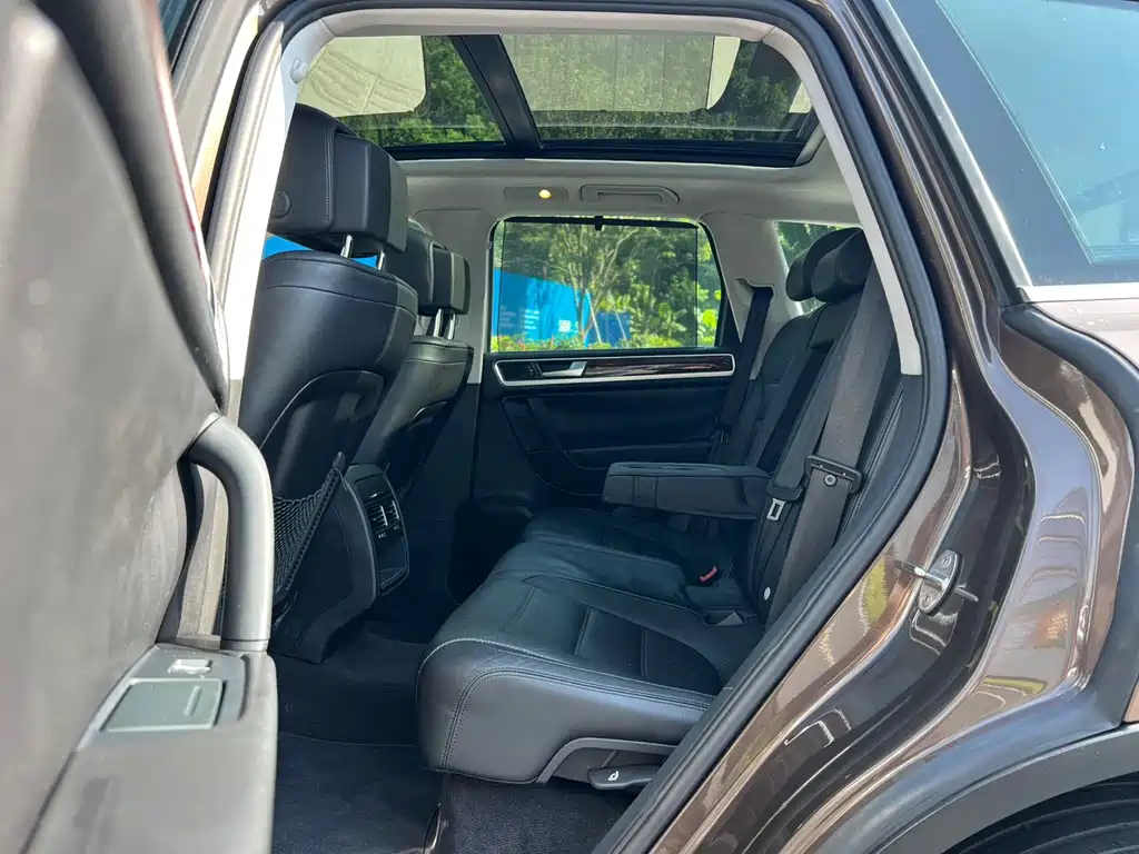 Volkswagen Touareg — миниатюра 9