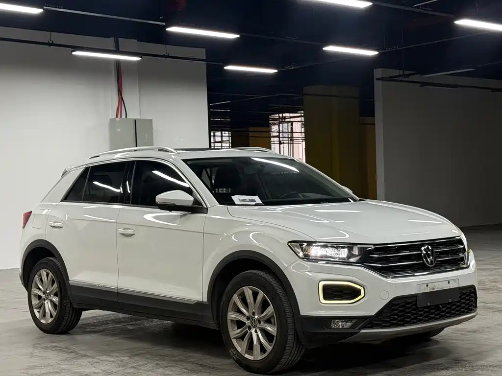 Volkswagen T-Roc — миниатюра 3