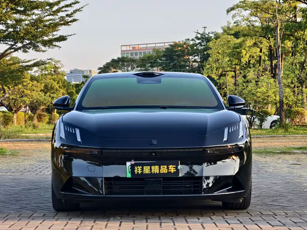 Lynk & Co 10 — миниатюра 2