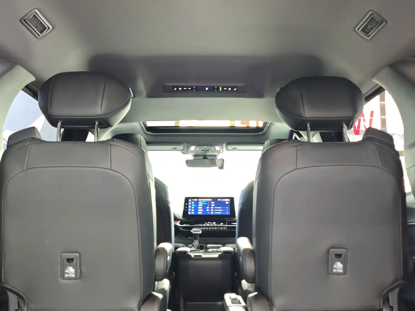 Toyota Sienna id 4617096 из Китая 22