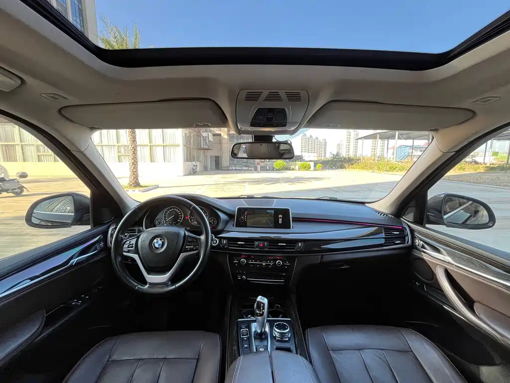 BMW X5 (Import) — миниатюра 5