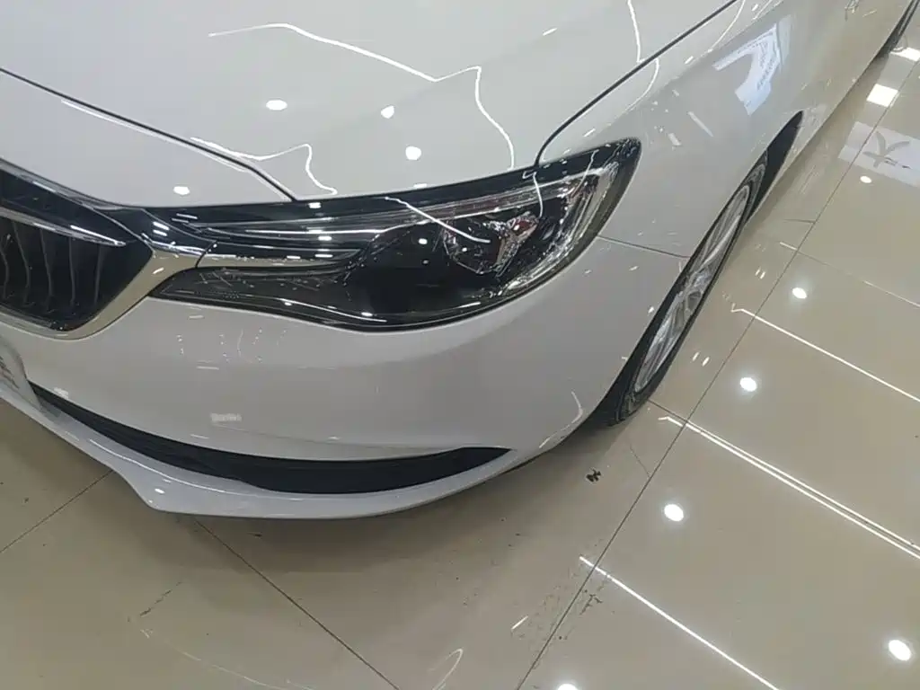 Buick Excelle — миниатюра 24