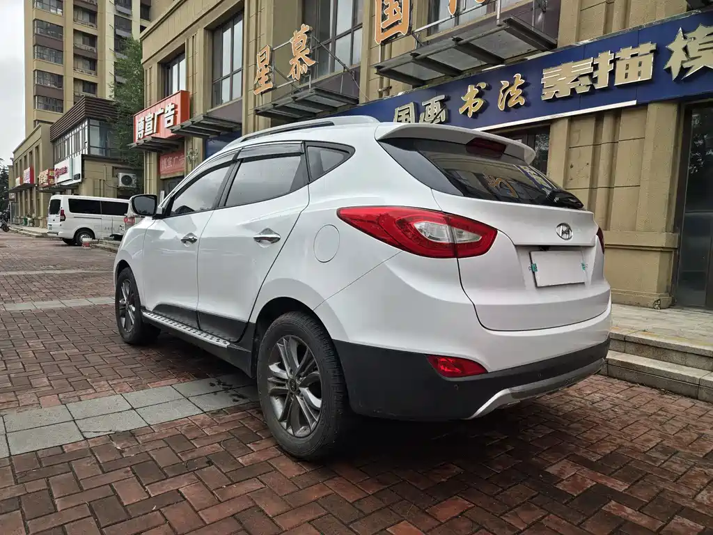 Hyundai ix35 — миниатюра 3