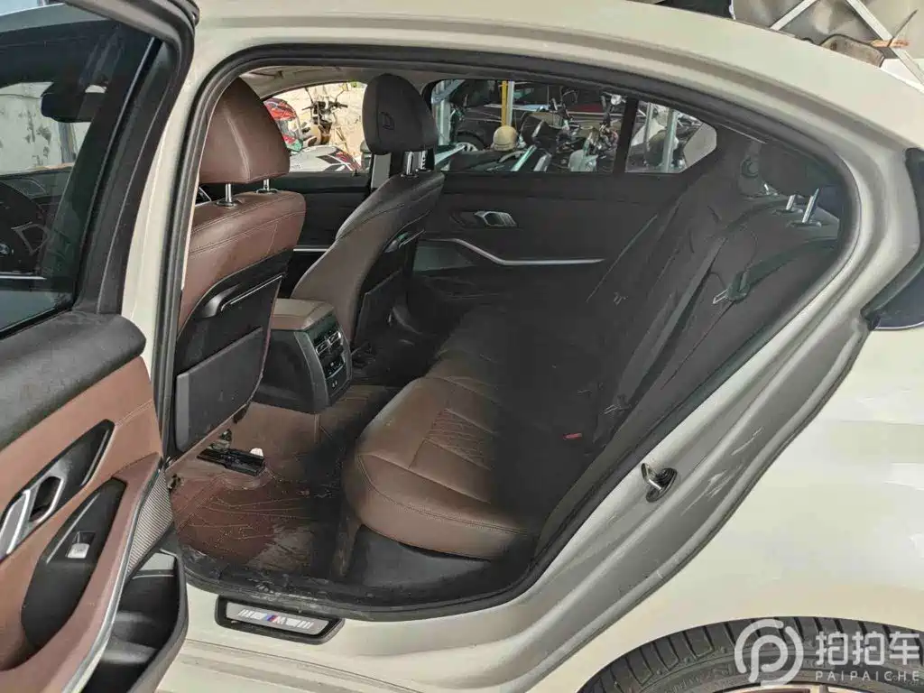 BMW 3 Series — миниатюра 4