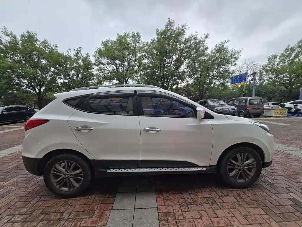 Hyundai ix35 — миниатюра 6