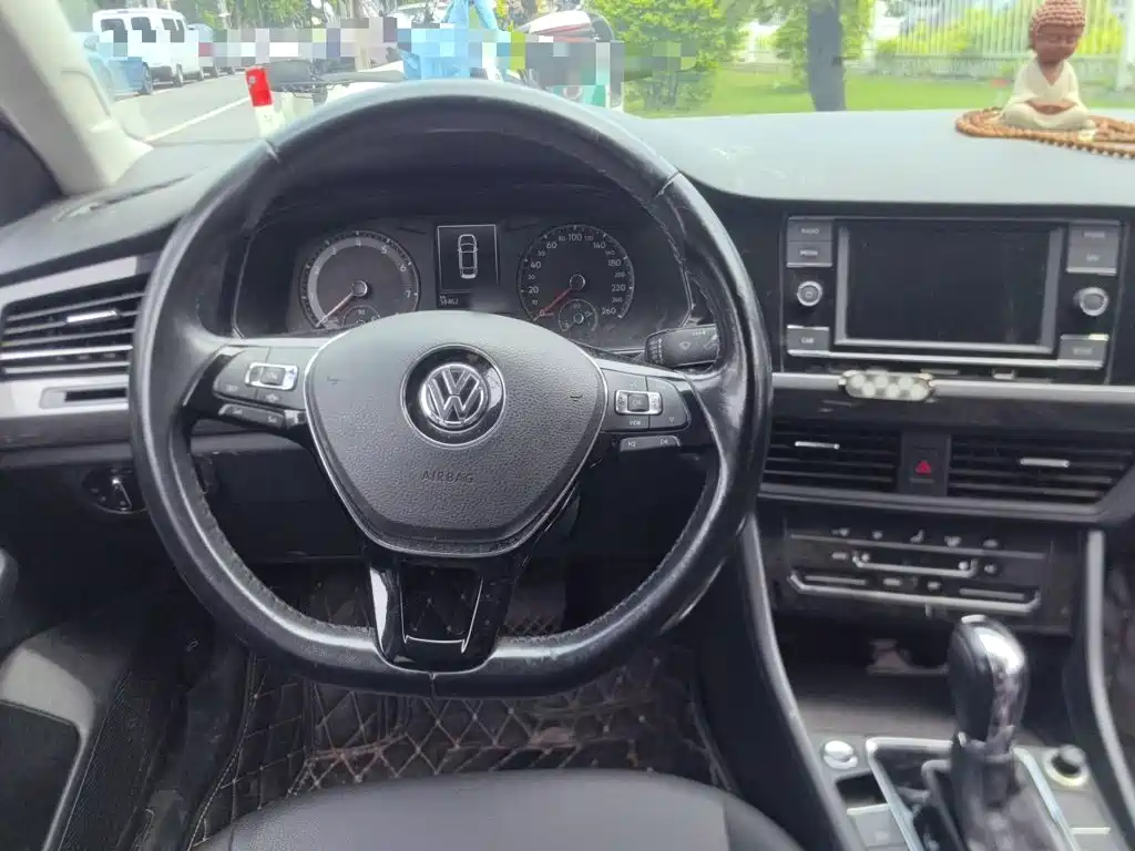 Volkswagen Bora — миниатюра 3