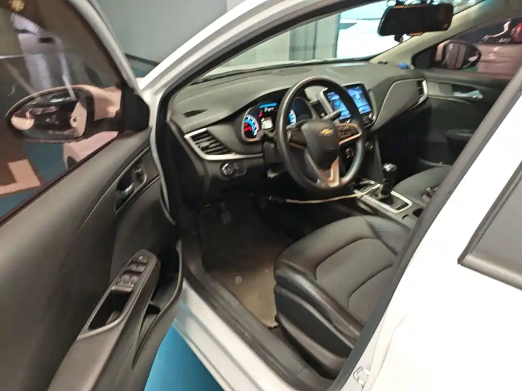 Chevrolet Cavalier — миниатюра 21