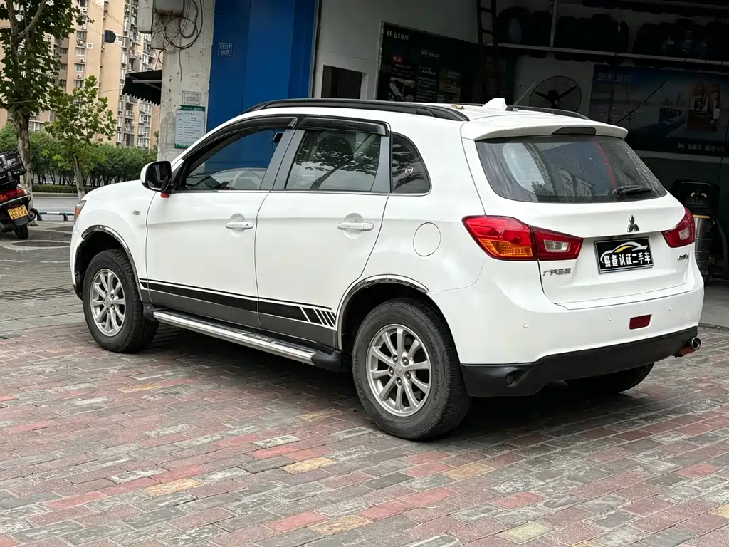 Mitsubishi ASX — миниатюра 4