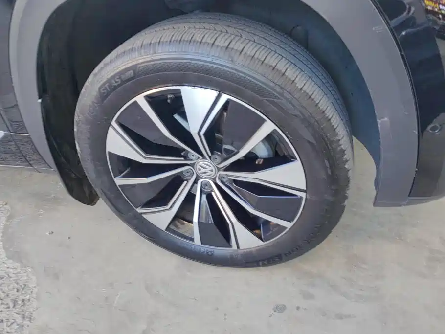 Volkswagen Teramont — миниатюра 6