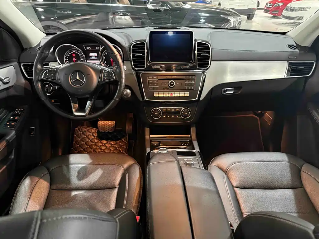 Mercedes-Benz GLE Coupe — миниатюра 15
