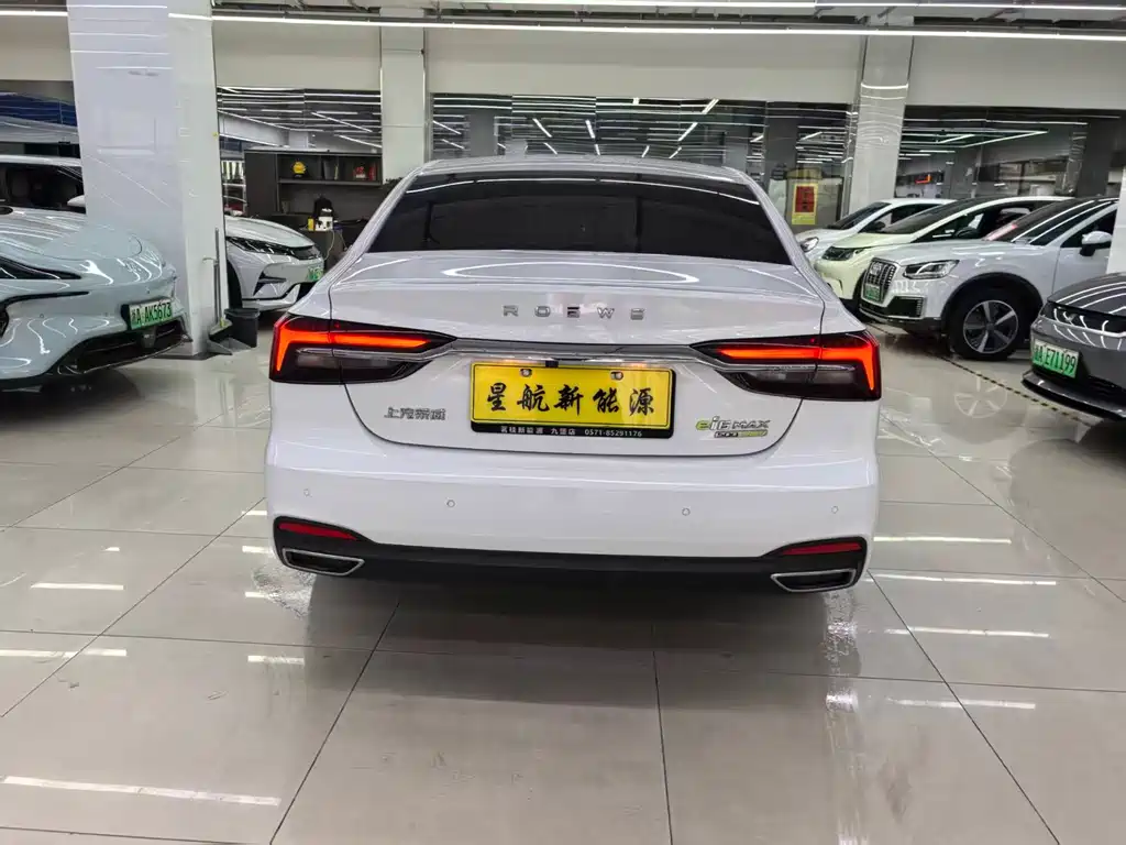 ROEWE I6 MAX NEW ENERGY