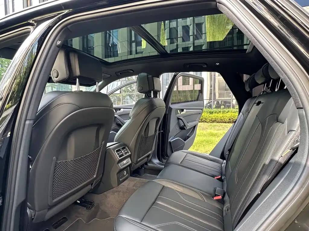 Audi Q5L — миниатюра 11