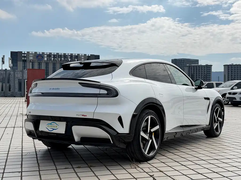 Xiaomi YU7 — миниатюра 6