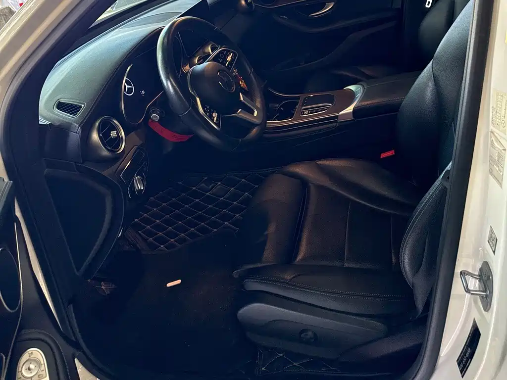 Mercedes-Benz GLC — миниатюра 6