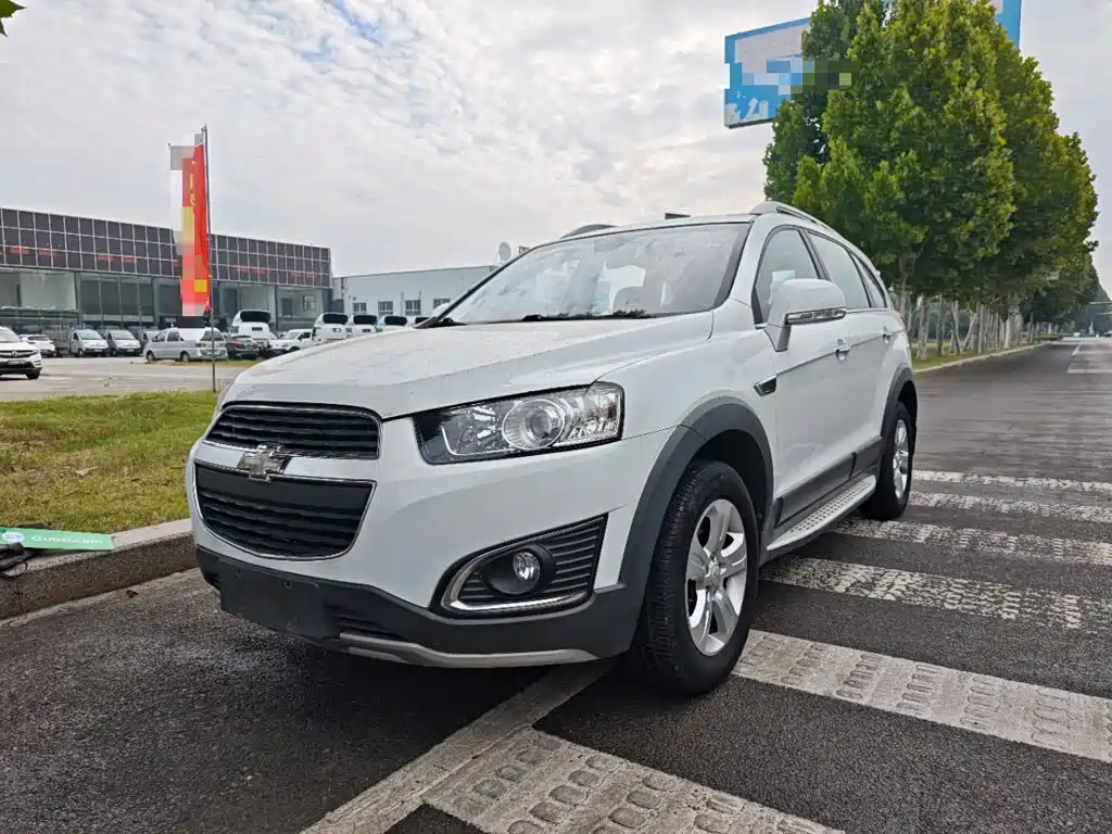 Chevrolet Captiva — миниатюра 2