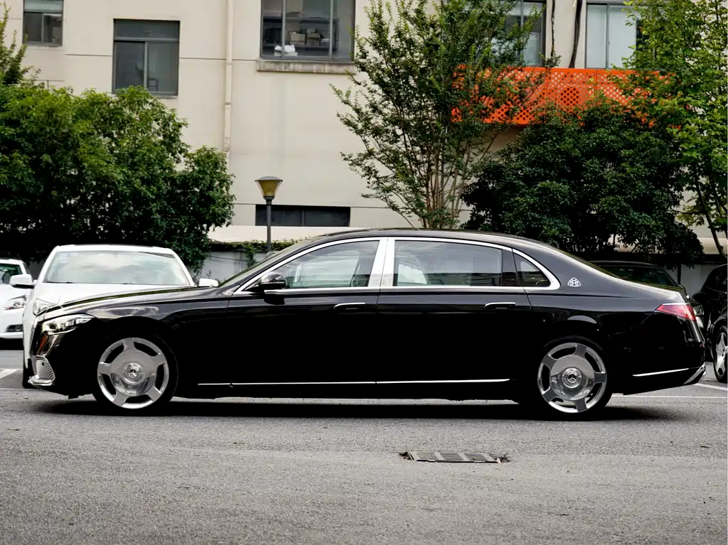 Mercedes-Benz S-Class — миниатюра 3