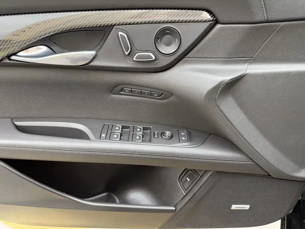 Cadillac CT6 — миниатюра 15
