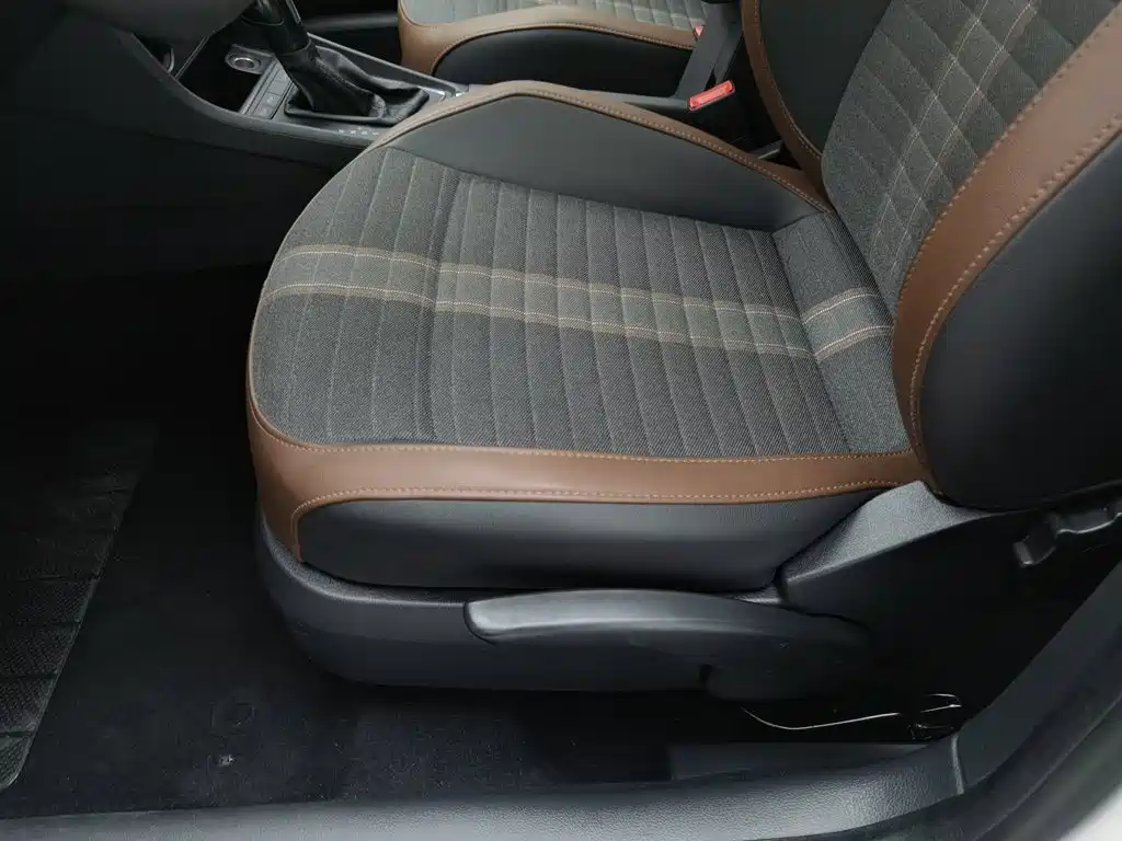 Volkswagen Lavida — миниатюра 20