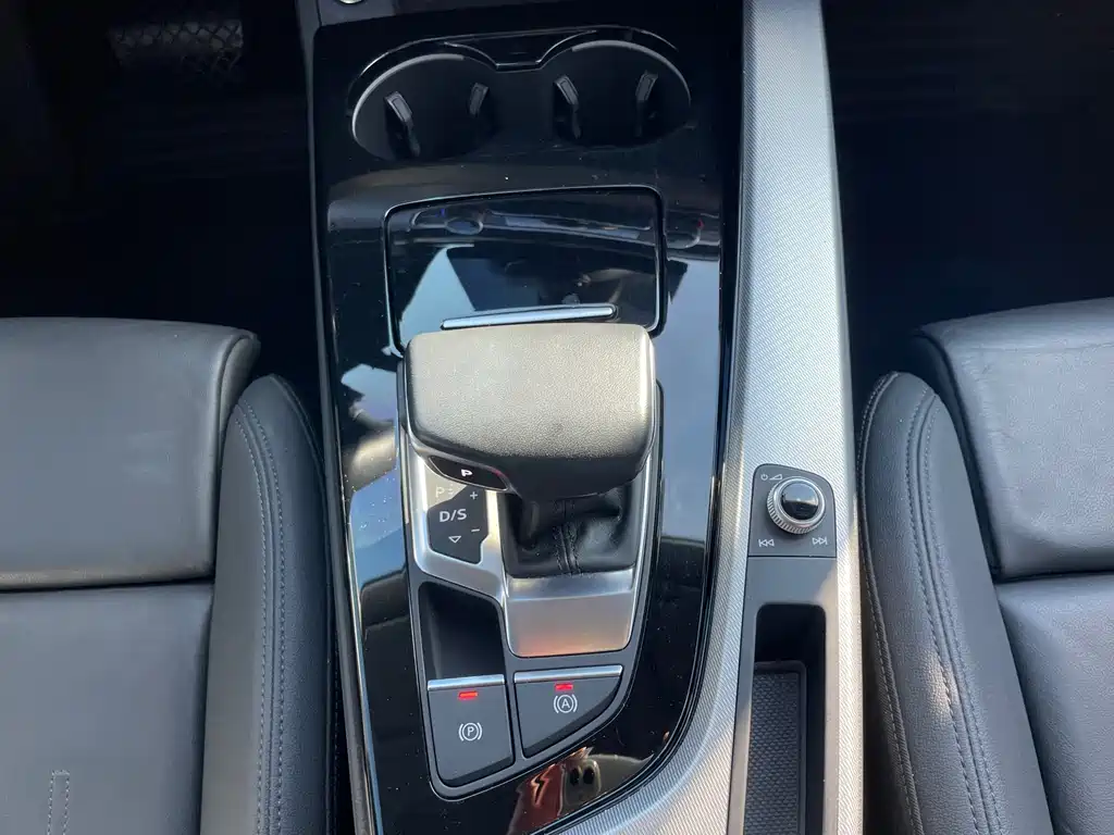 Audi A5 (Import) — миниатюра 12