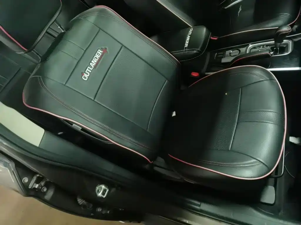 Mitsubishi Outlander — миниатюра 25