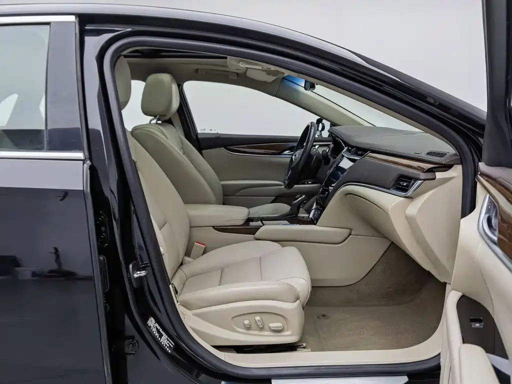 Cadillac XTS — миниатюра 23