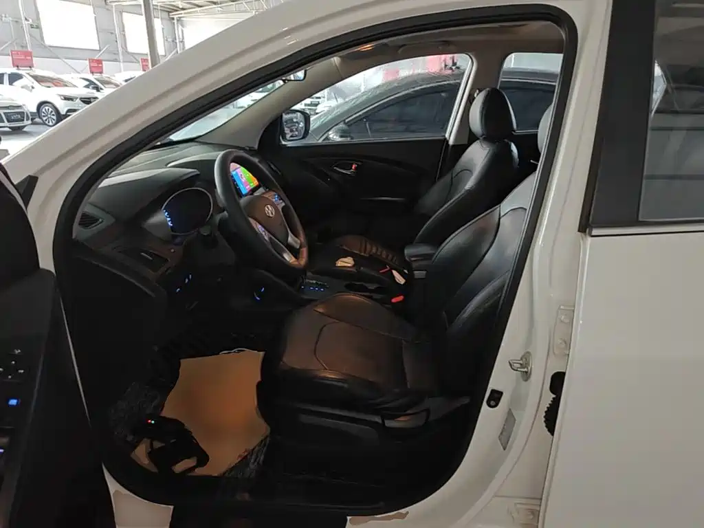 Hyundai ix35 — миниатюра 16