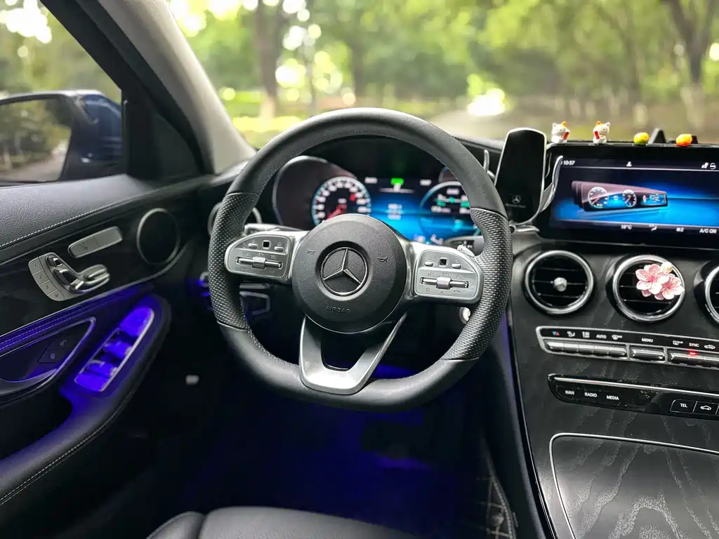 Mercedes-Benz C-Class — миниатюра 10