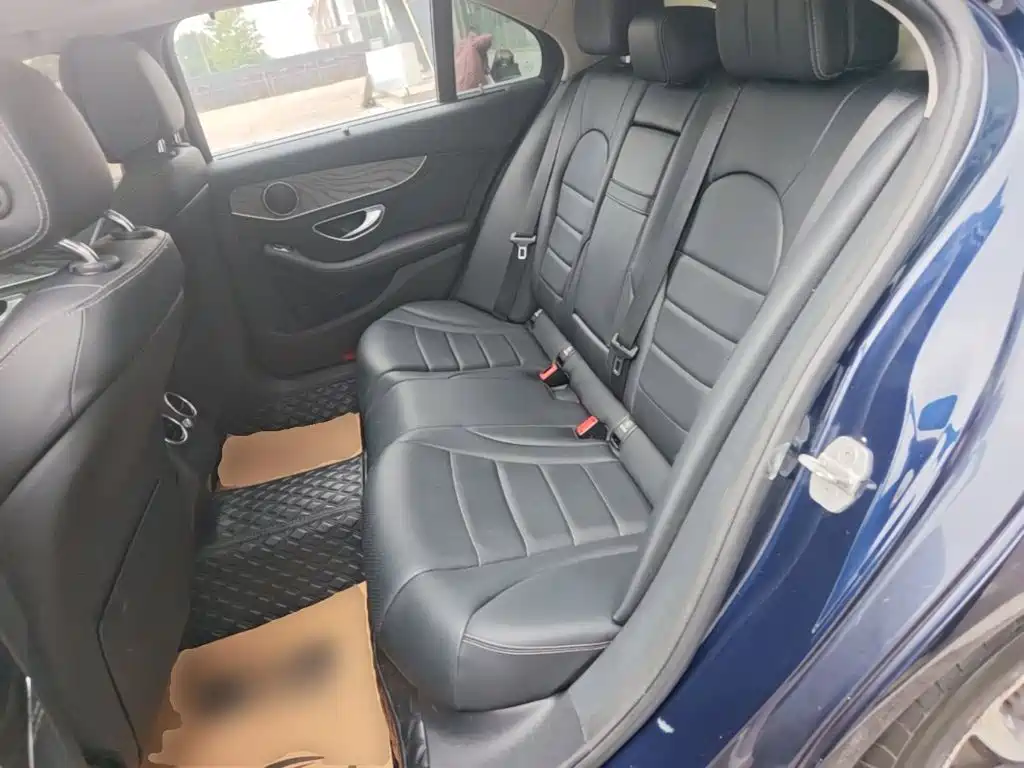 Mercedes-Benz C-Class — миниатюра 17