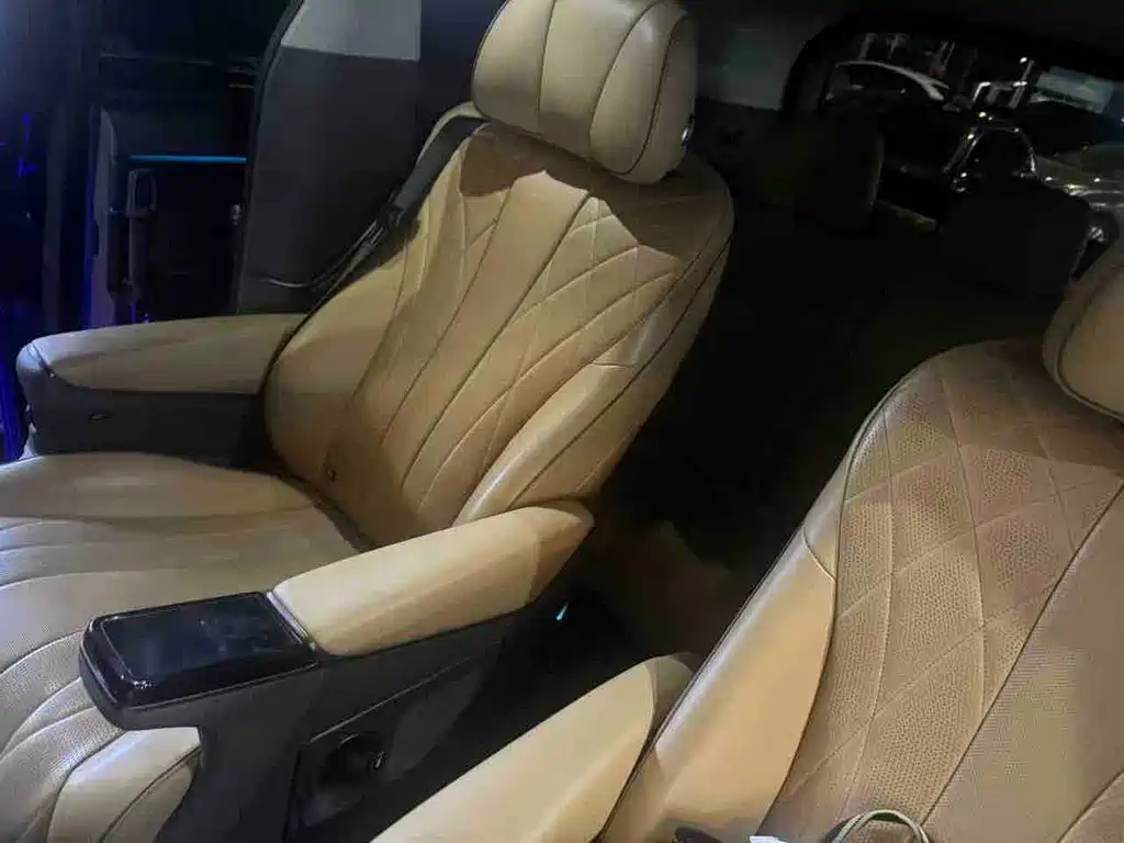 Denza Denza D9 — миниатюра 4